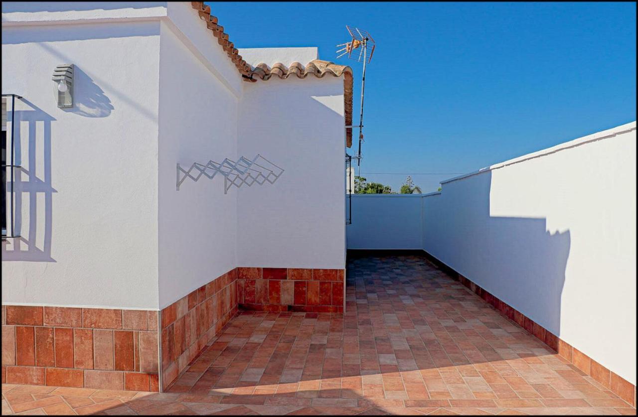 Вилла Casa Colorado Con Piscina Кониль-де-ла-Фронтера Экстерьер фото